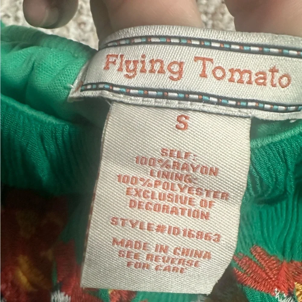 Flying Tomato Green Floral Embroidered Blouse size S - Picture 6 of 8